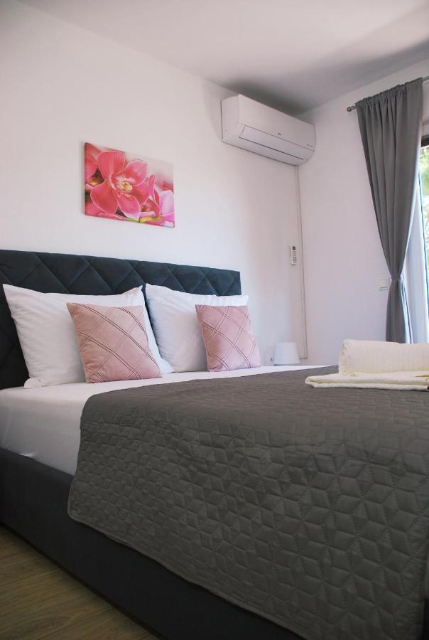 Apartmani Josipa Baška Voda Exterior foto